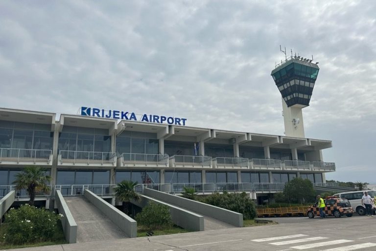 NOVALJA - RIJEKA AIRPORT